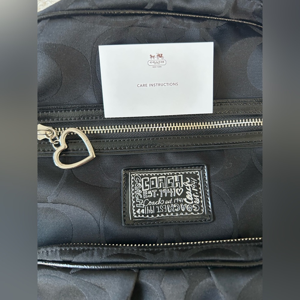 Coach Poppy Daisy Signature Black Backpack - Picture 6 of 9